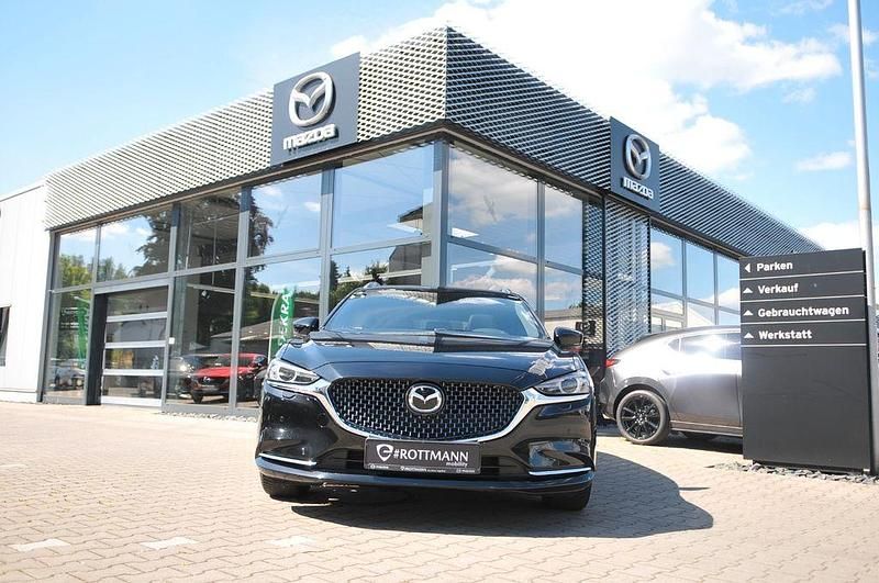 Schwarz Gebraucht 2023 Mazda 6 Takumi-Line Kombi | 29.700 € (Fairer Preis) - Bild 1/4
