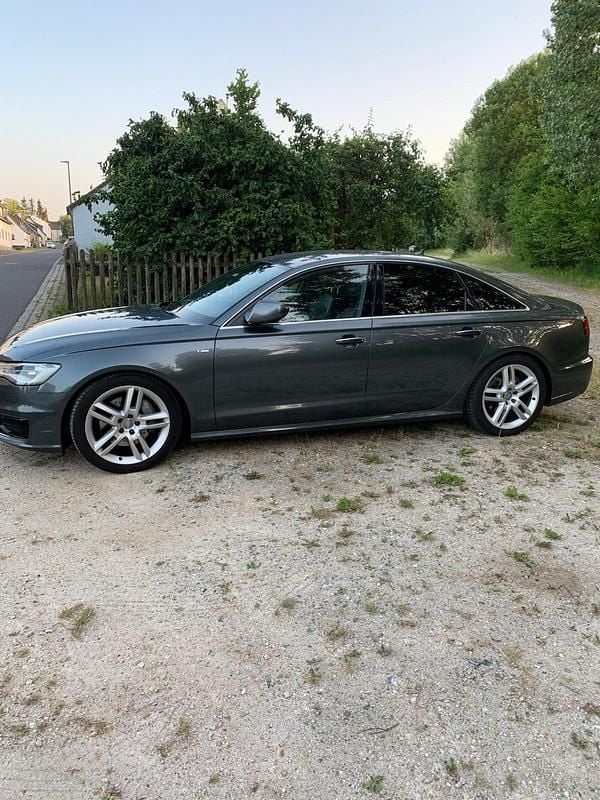 Second-hand Audi A6 272 CP (200 kW) 2015 Andere farben Berlinǎ