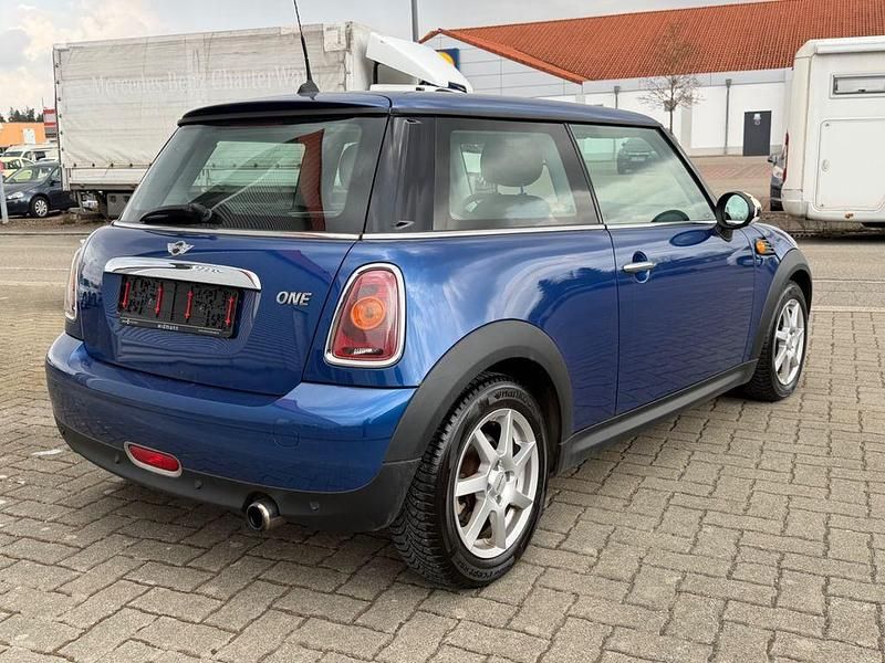Gebraucht Mini ONE 95 PS (69 kW) 2008 Blau Kleinwagen