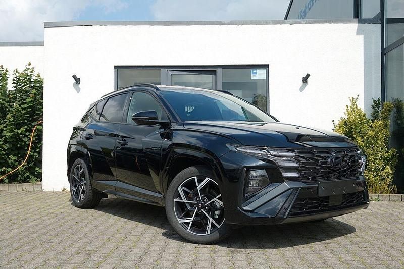 Rot Neu 2025 Hyundai Tucson N Line SUV | 34.470 € (Guter Preis) - Bild 1/4