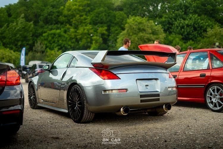 Silber Gebraucht 2002 Nissan 350Z Coupé | 15.500 € - Bild 1/4