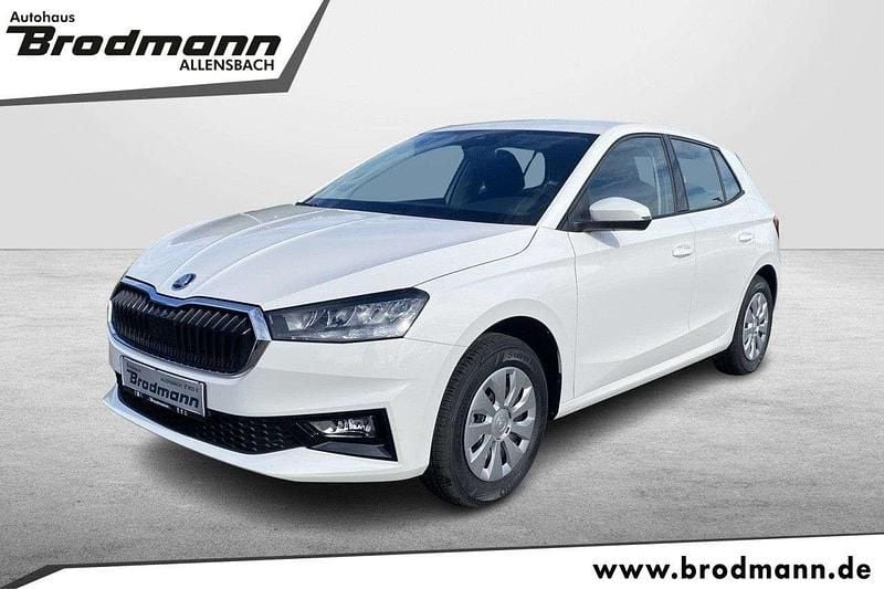 Candy weiss Neu 2025 Skoda Fabia Selection Kleinwagen | 20.850 € (Fairer Preis) - Bild 1/4