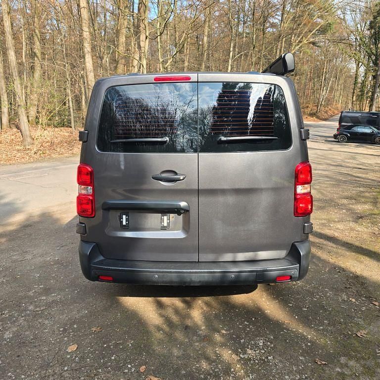 Gebraucht Toyota Proace 144 PS (105 kW) 2022 Grau Van / Kleinbus