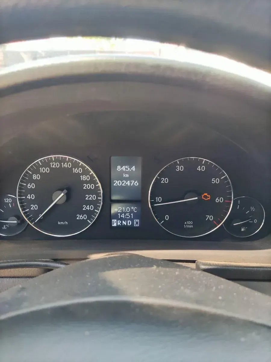 Gebraucht Mercedes 200 163 PS (119 kW) 2004 Silber Kombi