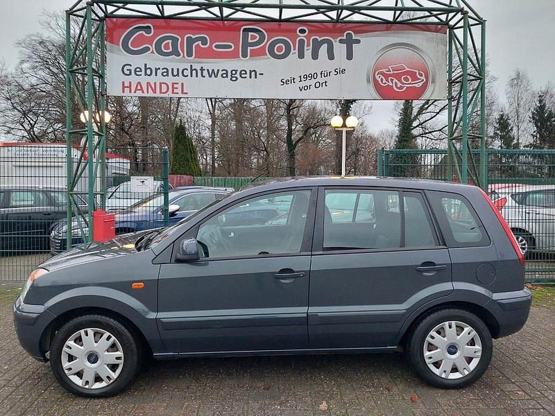 Gebraucht Ford Fusion Style 80 PS (58 kW) 2011 Grau Kleinwagen