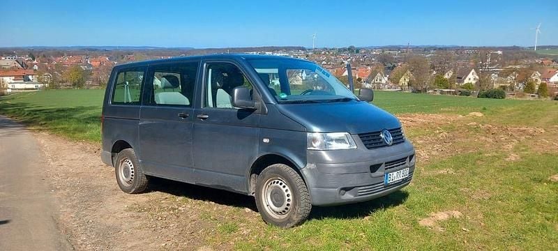Gebraucht VW T5 131 PS (96 kW) 2009 Grau Van