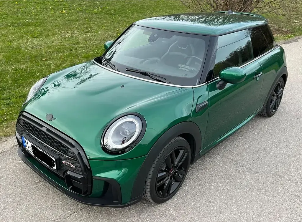 Używany Mini John Cooper Works 136 KM (100 kW) 2021 Zielony Hatchback