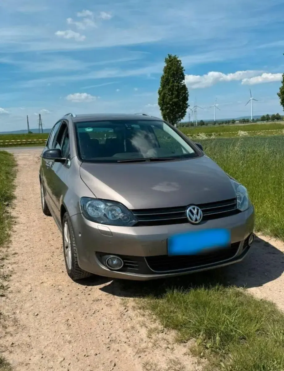Gebraucht VW Golf Plus Cross Style 86 PS (63 kW) 2011 Braun Limousine