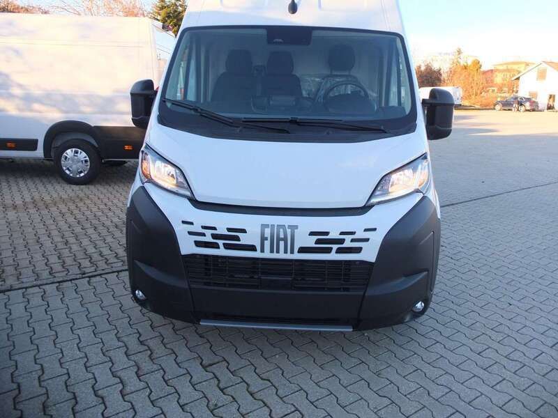 Gebraucht Fiat Ducato 179 PS (131 kW) 2024 Weiß Van