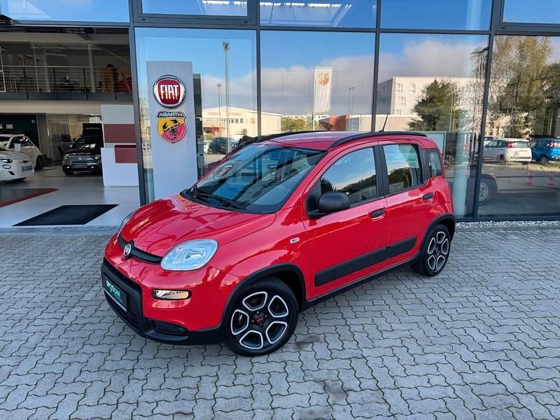 Rot Gebraucht 2022 Fiat Panda City Life Kleinwagen | 10.990 € (Fairer Preis) - Bild 1/1