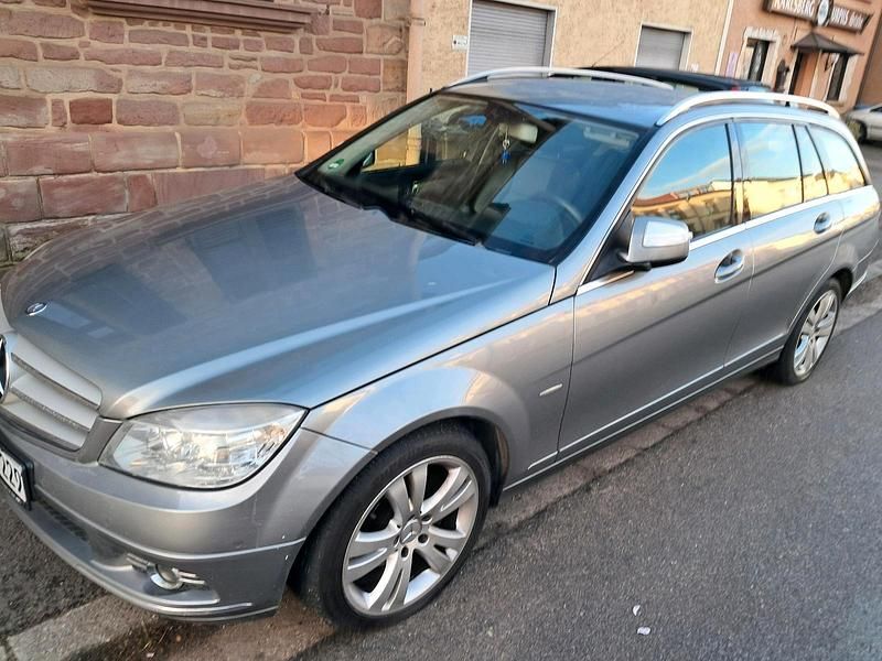 Silber Gebraucht 2008 Mercedes C200 Kombi | 7.900 € (Teuer) - Bild 1/4