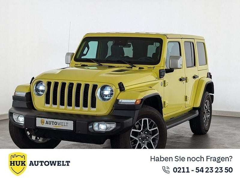 Gelb Gebraucht 2023 Jeep Wrangler Sahara SUV | 56.960 € (Superpreis) - Bild 1/3