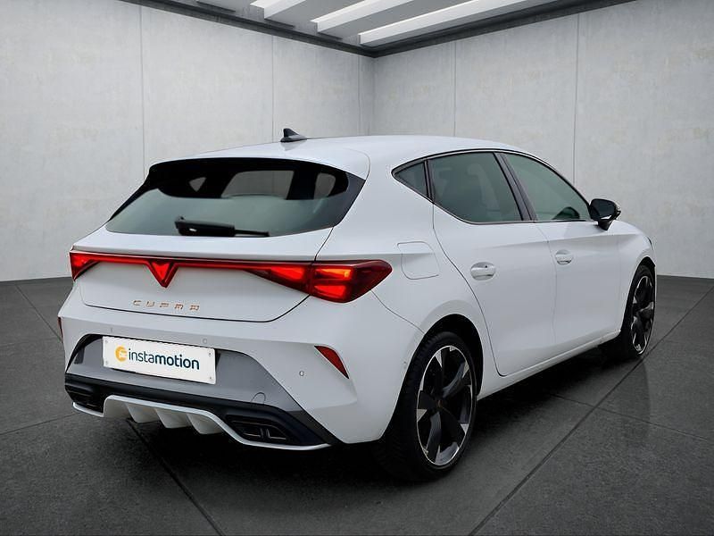Gebraucht Cupra Leon 150 PS (110 kW) 2025 Weiß Kleinwagen