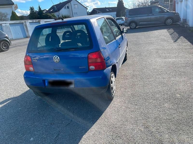 Gebraucht VW Lupo 50 PS (36 kW) 2003 Blau Kleinwagen