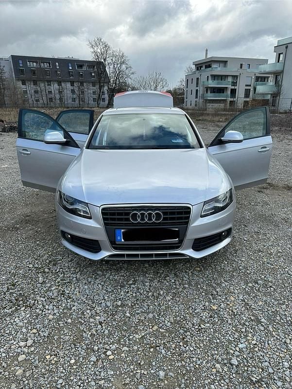 Gebraucht Audi A4 180 PS (132 kW) 2009 Grau Limousine