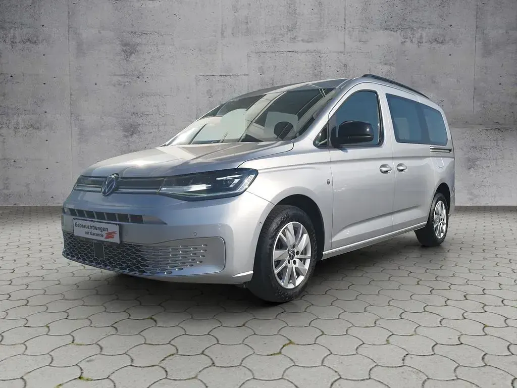 Używany VW Caddy Maxi S 122 KM (89 kW) 2023 Srebrny Minivan