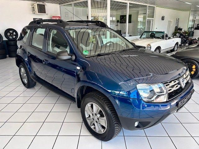 Blau Gebraucht 2017 Dacia Duster Lauréate SUV | 10.900 € (Fairer Preis) - Bild 1/4