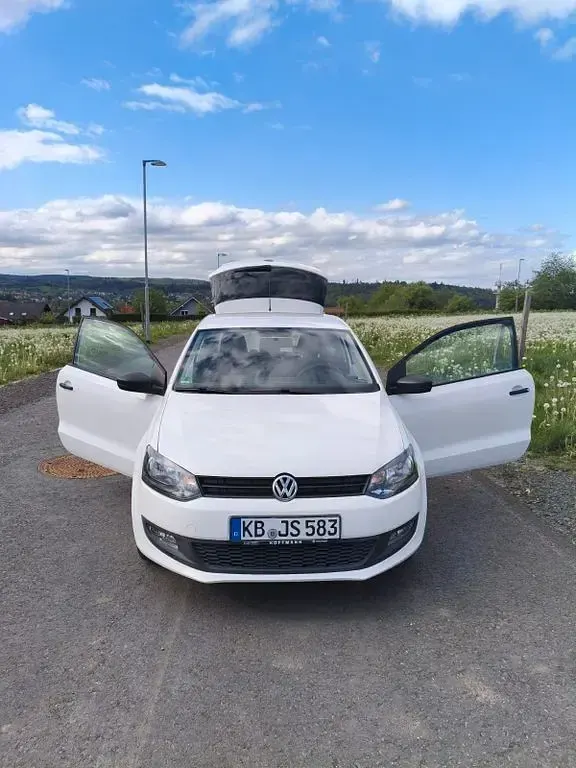 Używany VW Polo Trendline 60 KM (44 kW) 2010 Biały Hatchback