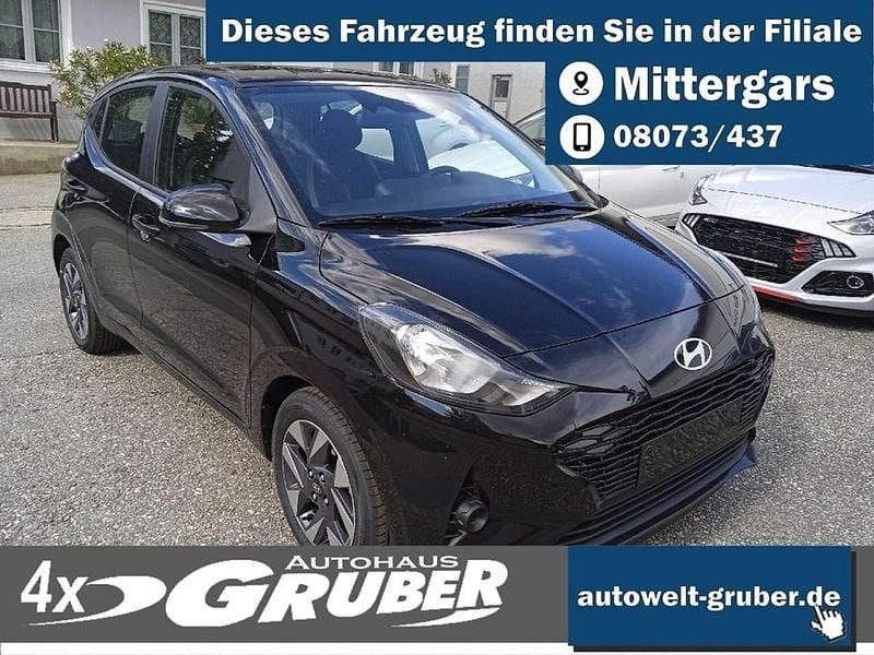 Phantom black Neu 2025 Hyundai i10 Trend Kleinwagen | 17.799 € (Fairer Preis) - Bild 1/4