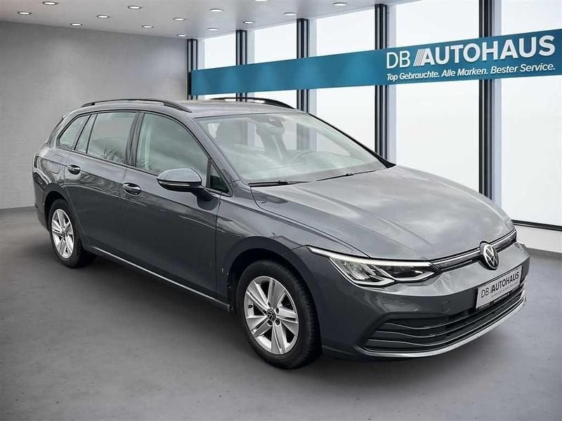 Gebraucht VW Golf VIII Life 110 PS (80 kW) 2022 Grau Kombi