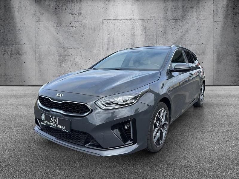 Grau Gebraucht 2020 Kia Ceed Sportswagon GT-Line Kombi | 14.991 € (Guter Preis) - Bild 1/4