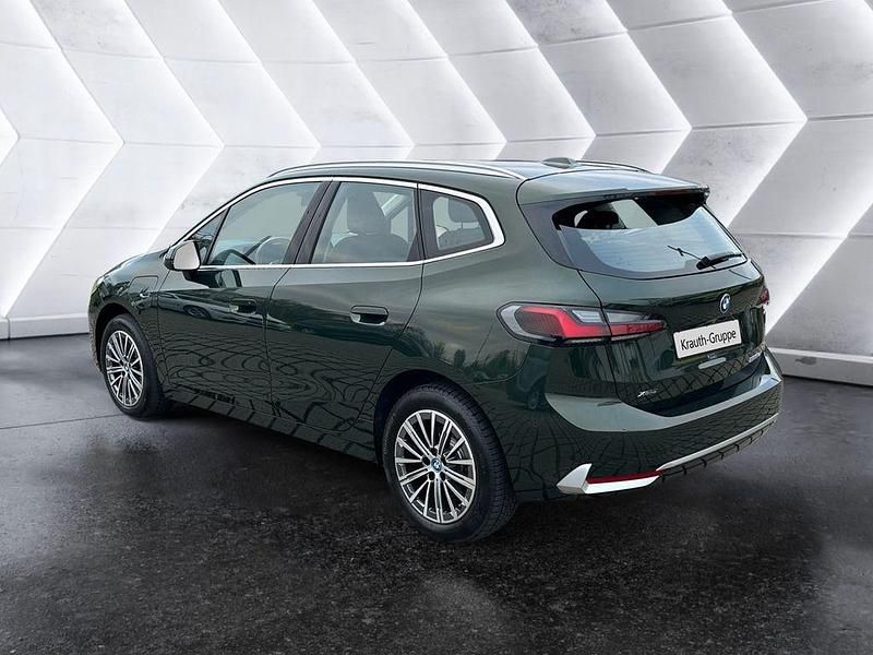Gebraucht BMW 225 Luxury Line 245 PS (180 kW) 2022 Grün Van / Kleinbus