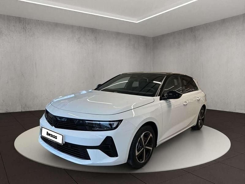 Neu Opel Astra 145 PS (106 kW) 2026 Arktis weiß (uni) Limousine