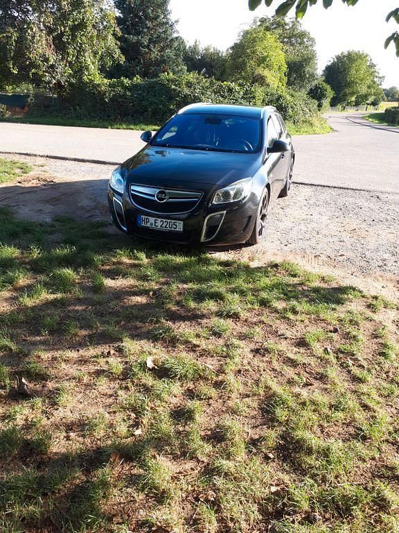 Schwarz Gebraucht 2009 Opel Insignia OPC Kombi | 12.300 € - Bild 1/4