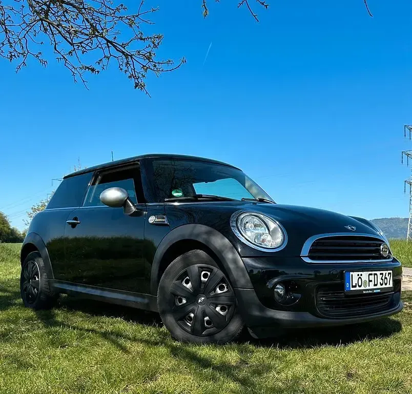 Używany Mini ONE 75 KM (55 kW) 2013 Czarny Hatchback
