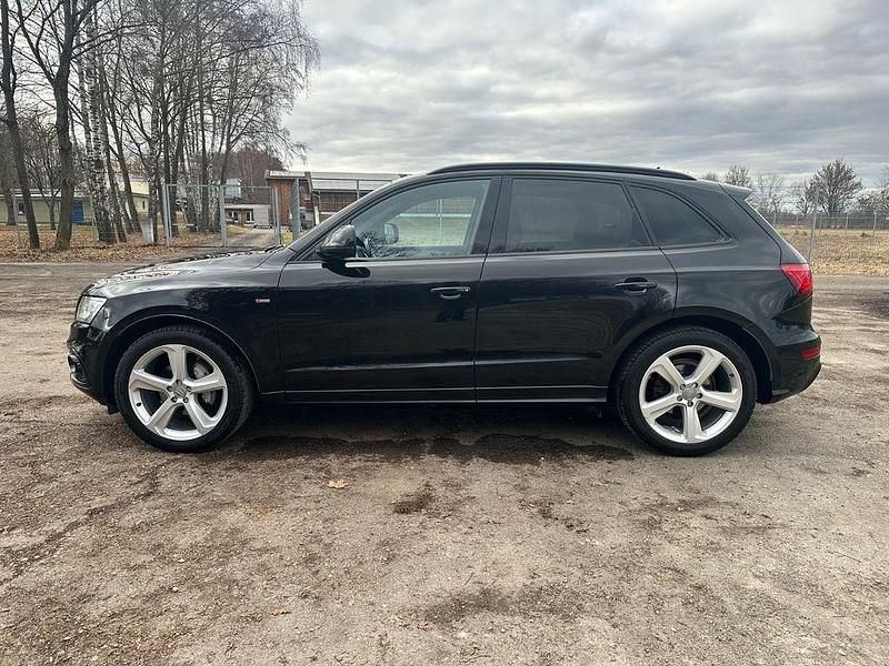 Gebraucht Audi Q5 Comfort 190 PS (139 kW) 2016 Schwarz SUV
