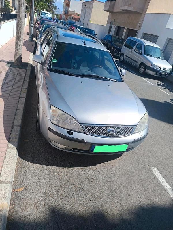 Silber Gebraucht 2005 Ford Mondeo Kombi | 450 € (Guter Preis) - Bild 1/4