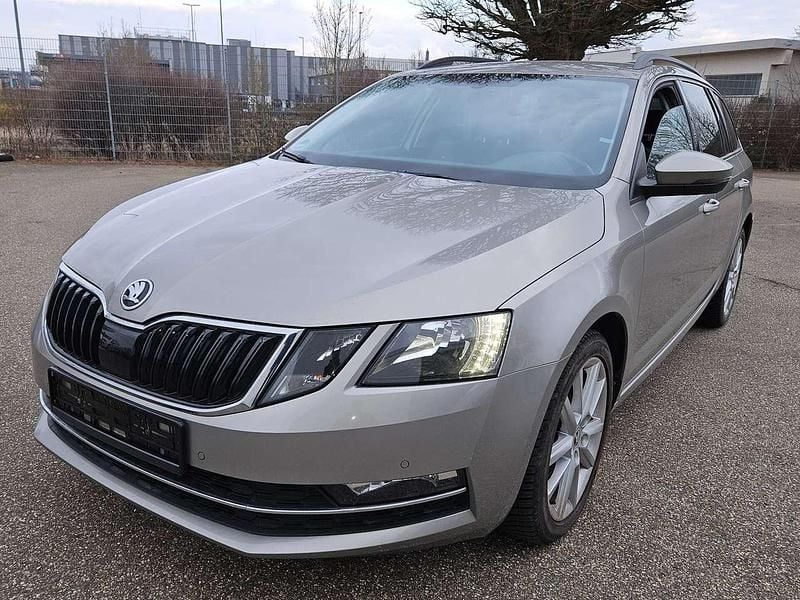 Gebraucht Skoda Octavia Style 150 PS (110 kW) 2017 Cappuccinobeige metallic Kombi