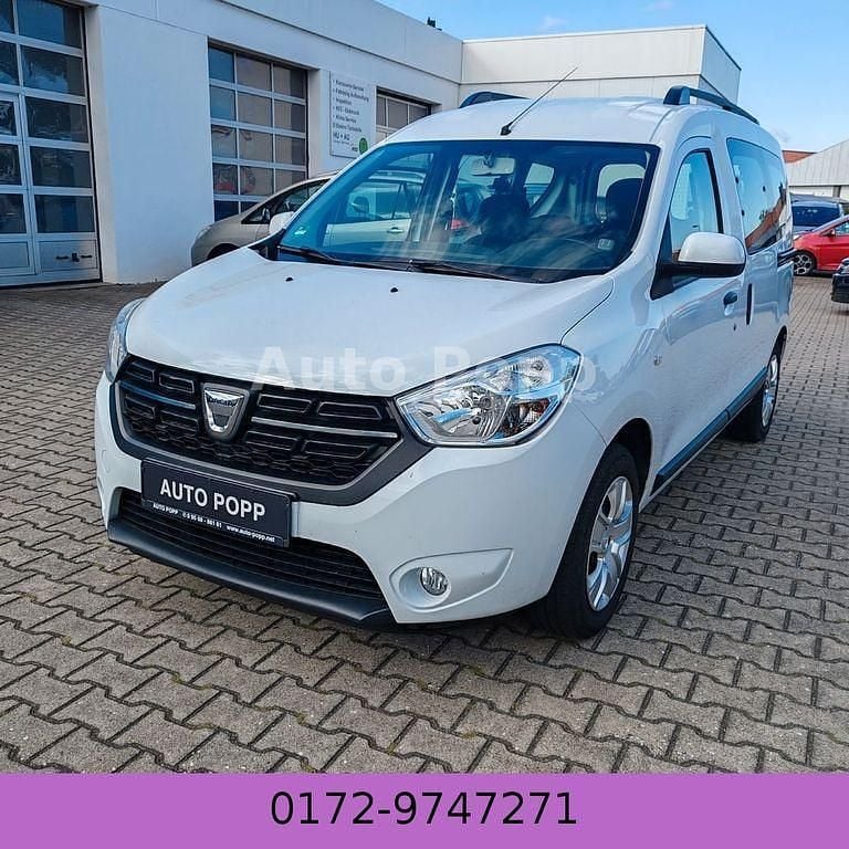 Weiß Gebraucht 2018 Dacia Dokker Lauréate Van | 7.999 € (Guter Preis) - Bild 1/4