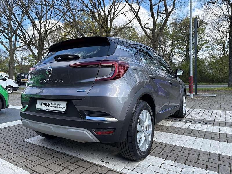 Gebraucht Renault Captur Intens 158 PS (116 kW) 2022 Stahlgrau und blackpearlsch SUV
