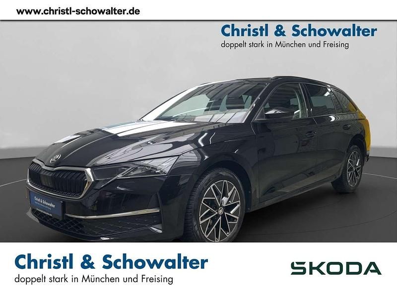 Blackmagic perleffekt Gebraucht 2024 Skoda Octavia Selection Kombi | 33.810 € (Etwas zu teuer) - Bild 1/4