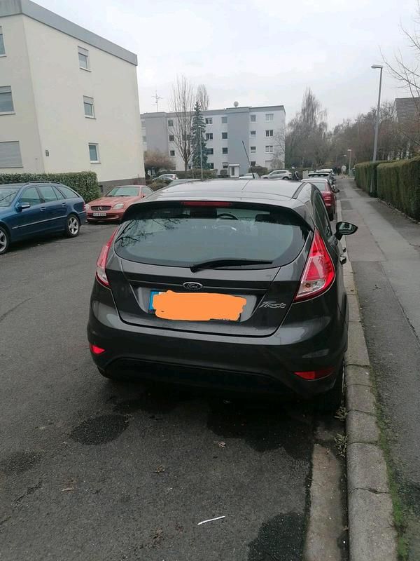 Gebraucht Ford Fiesta Trend 2017 Grau Kleinwagen