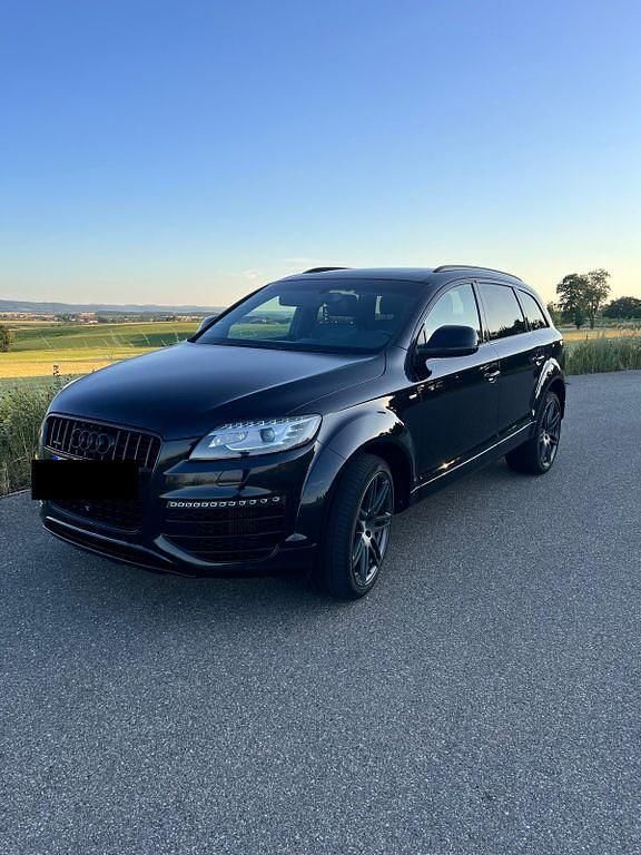 Schwarz Gebraucht 2014 Audi Q7 Comfort SUV | 19.500 € (Etwas zu teuer) - Bild 1/4