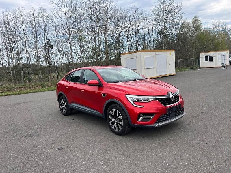 Gebraucht Renault Arkana Engineered 143 PS (105 kW) 2022 Rot SUV