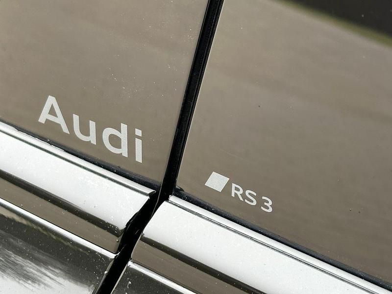Neu 2026 Audi RS3 Sport 400 PS Limousine – 92358 Seubersdorf (Händler ...