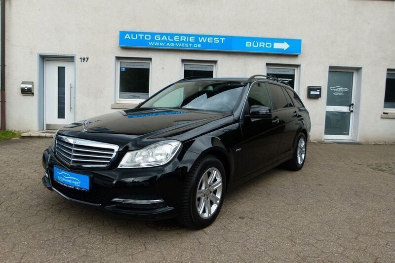 Schwarz Gebraucht 2011 Mercedes C200 Kombi | 3.790 € (Guter Preis) - Bild 1/4