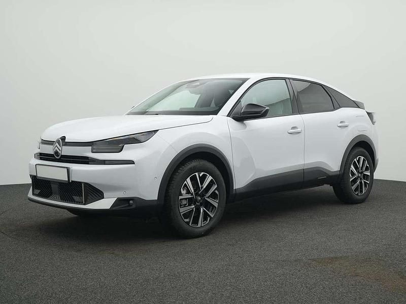 Neu Citroën C4 145 PS (106 kW) 2026 Okenit weiß metallic SUV