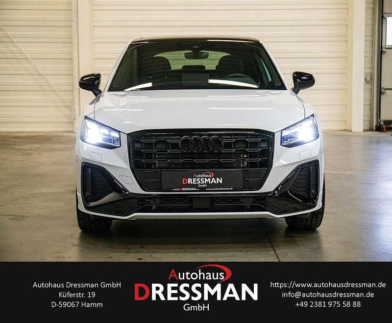 Gebraucht Audi Q2 S-Line 150 PS (110 kW) 2025 Gletscherweiß metallic SUV
