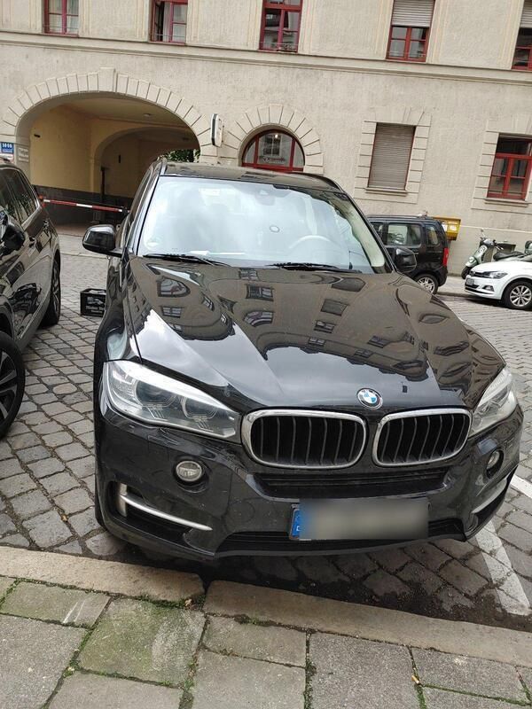 Schwarz Gebraucht 2014 BMW X5 SUV | 24.000 € (Fairer Preis) - Bild 1/4