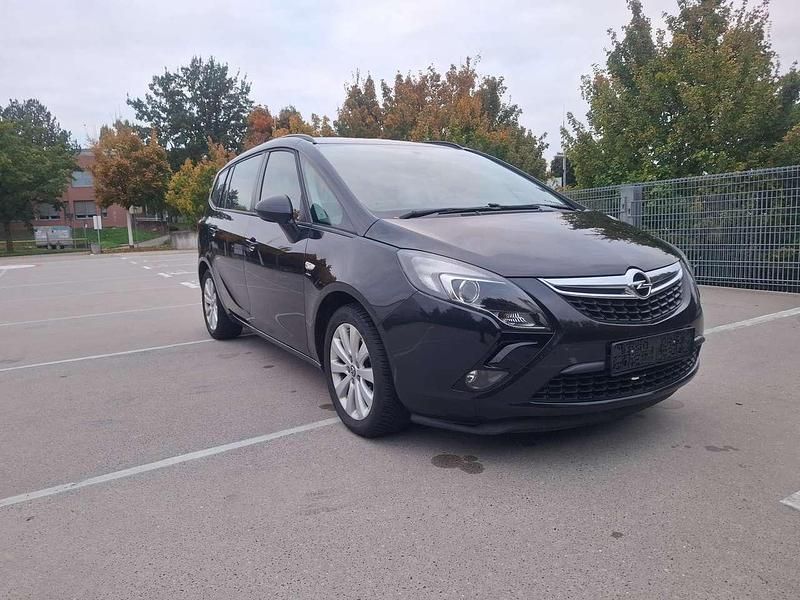 Graphitschwarz/caidnight bla Gebraucht 2015 Opel Zafira Tourer drive Van / Kleinbus | 7.499 € (Guter Preis) - Bild 1/4