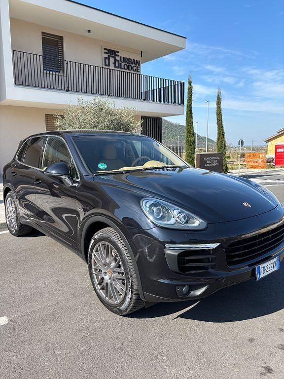Gebraucht Porsche Cayenne 262 PS (192 kW) 2015 Schwarz SUV