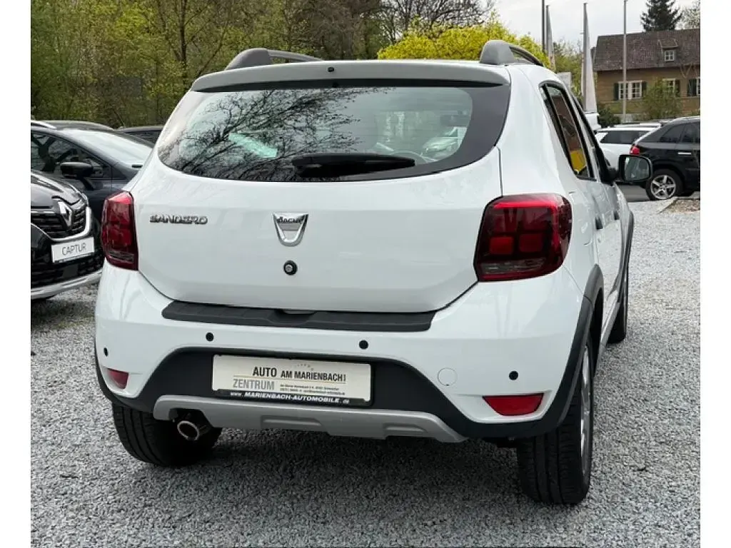 Gebraucht Dacia Sandero Prestige 90 PS (66 kW) 2017 Unbekannt Kleinwagen