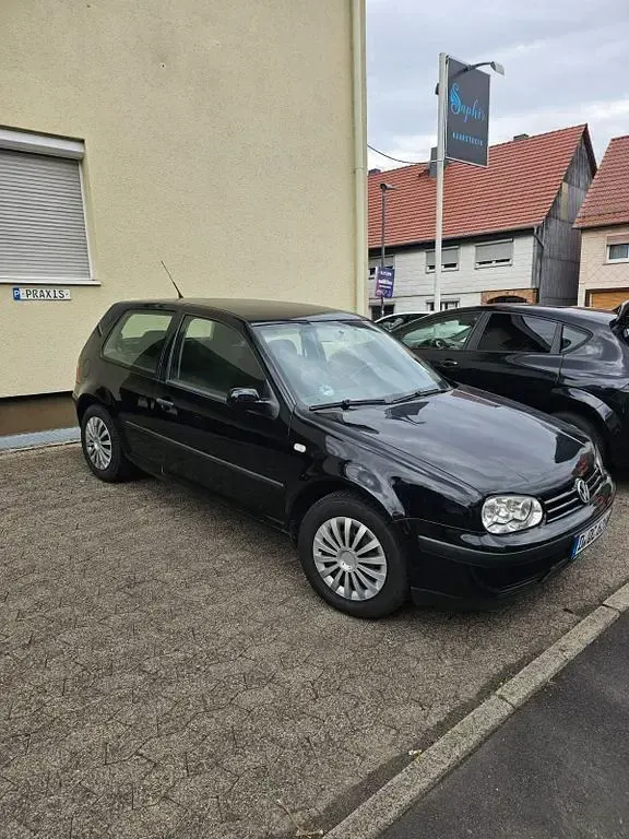 Gebraucht VW Golf IV 75 PS (55 kW) 2002 Schwarz Limousine