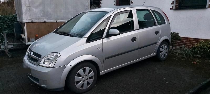 Gebraucht Opel Meriva 101 PS (74 kW) 2005 Silber Van / Kleinbus