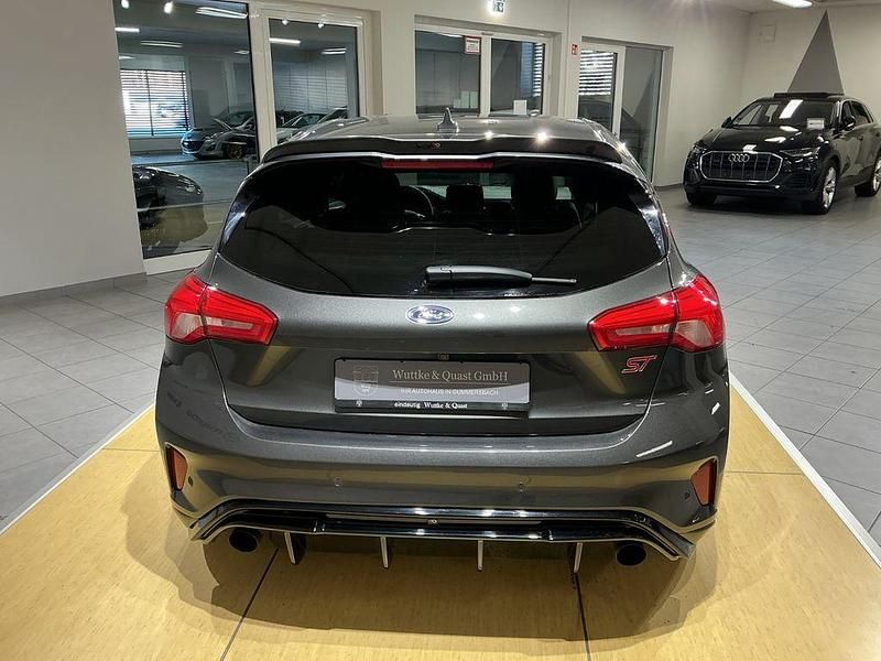 Gebraucht Ford Focus ST 280 PS (205 kW) 2021 Grau Limousine