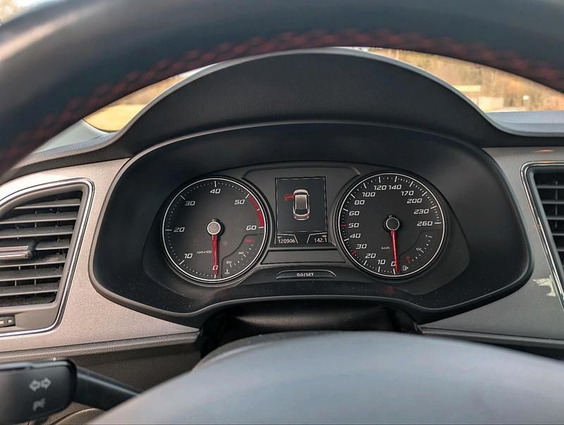 Gebraucht Seat Leon ST FR 184 PS (135 kW) 2017 Grau Kombi